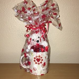 Valentine mug with teddy bear
